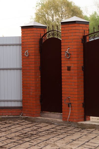 Brick Columns Installation in Boulder